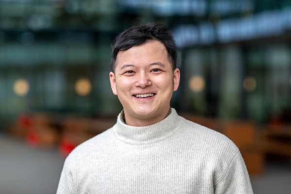 {"en"=>"Shiwei Liu starts his position as new Group Leader", "de"=>"Shiwei Liu starts his position as new Group Leader"}