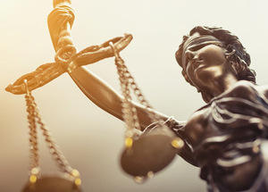 Thumb ticker sm blind lady justice klein