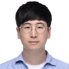 Thumb ticker sm passport photo