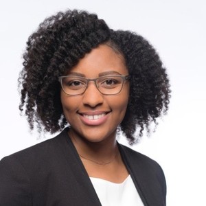 Thumb ticker sm andria smith